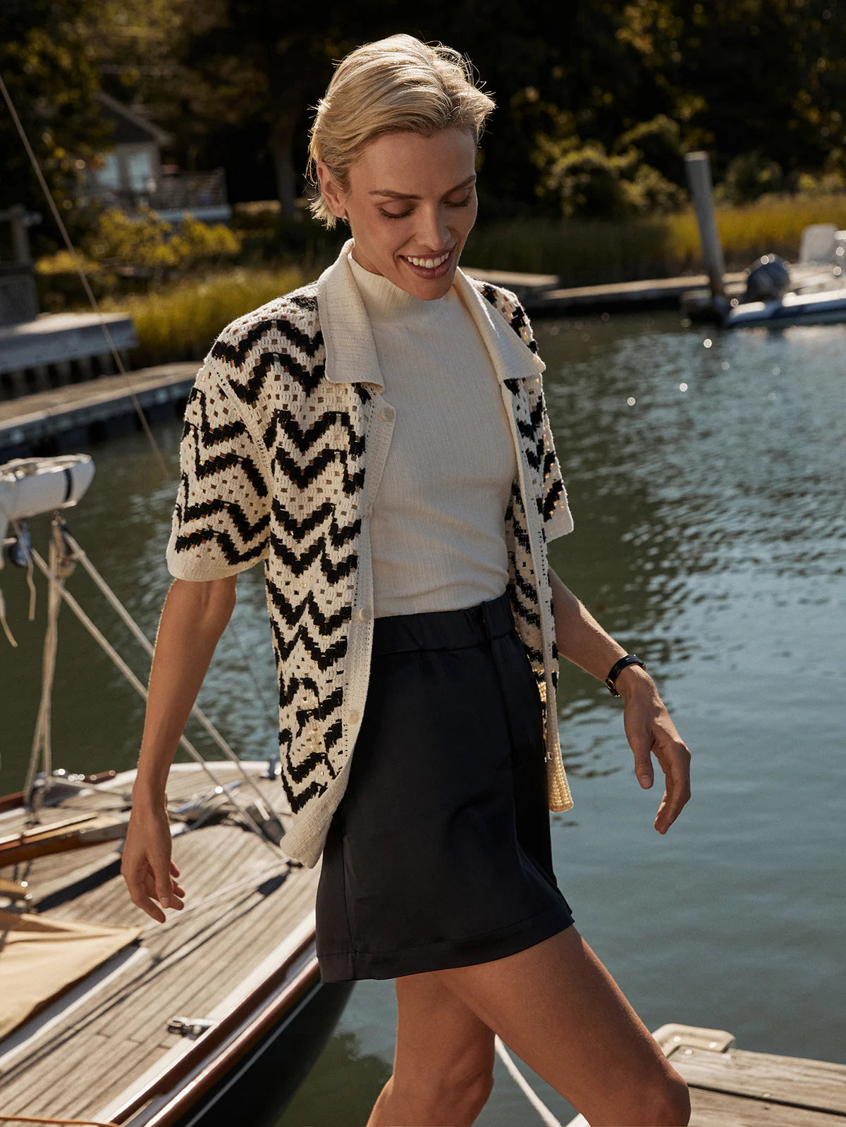 Sarka High-Rise Short 4" - Eden Lifestyle