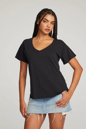 Everyday Essential Black V-neck Tee - Eden Lifestyle