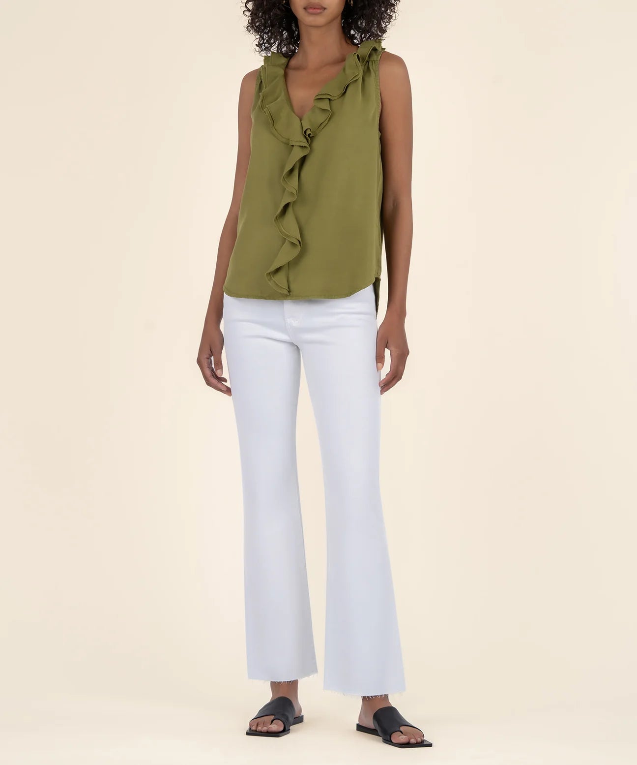 Genessa Top Light Olive - Eden Lifestyle