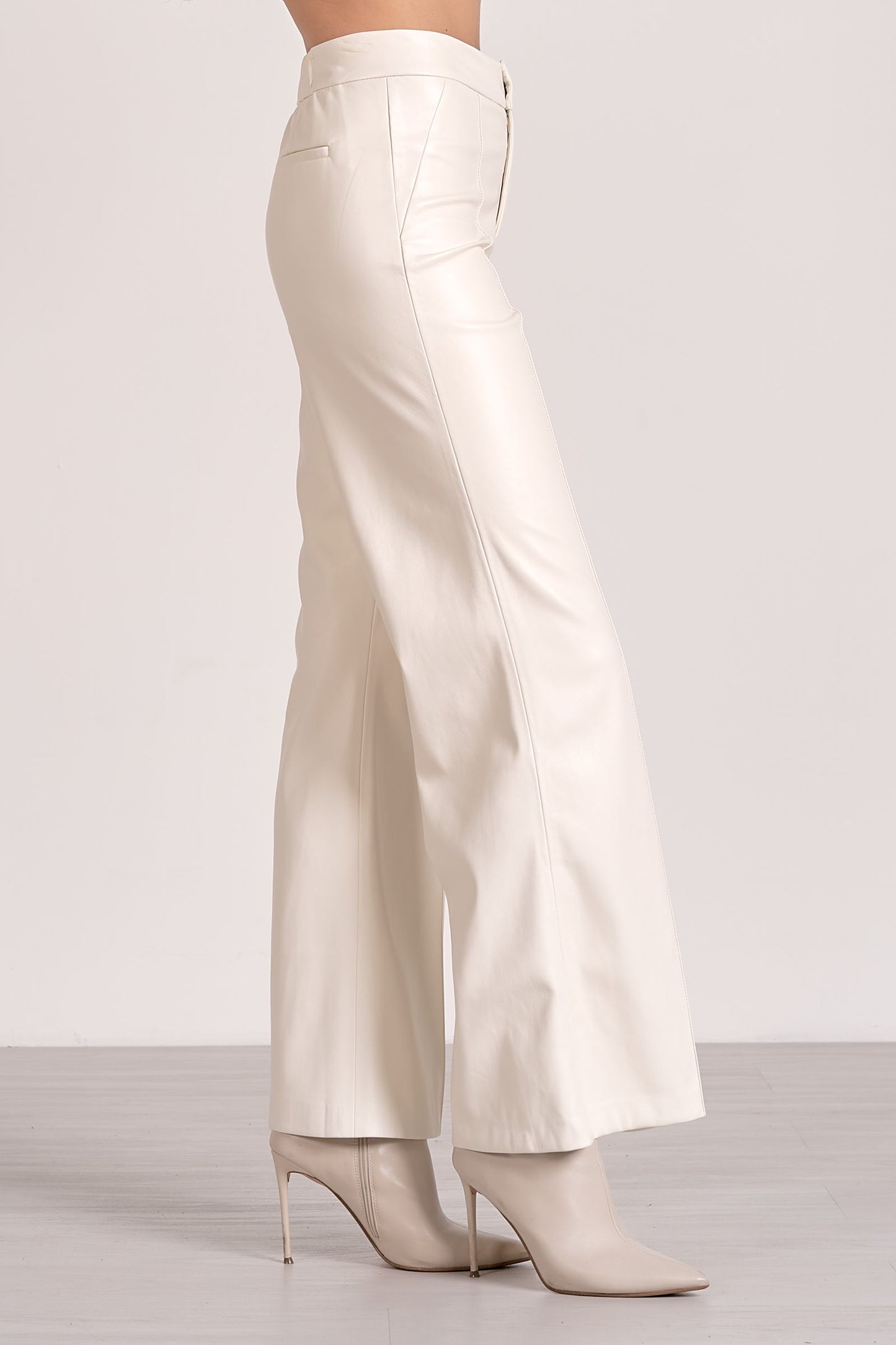 Ivory High Waist Flare Pant - Eden Lifestyle