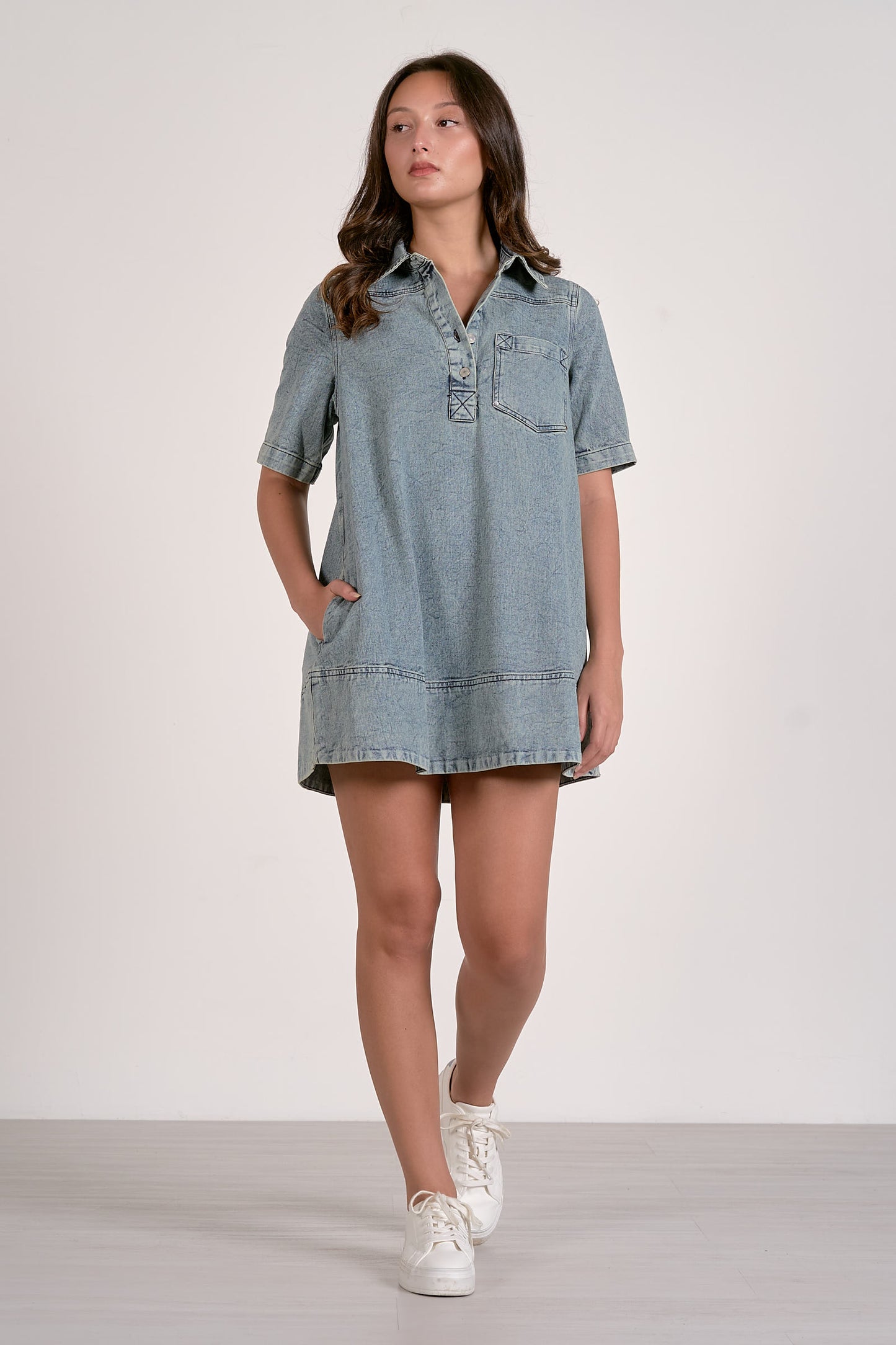 Elan - Denim Short Sleeve Dress - Final Sale Small Elan - Denim Short Sleeve Dress - Final Sale Small