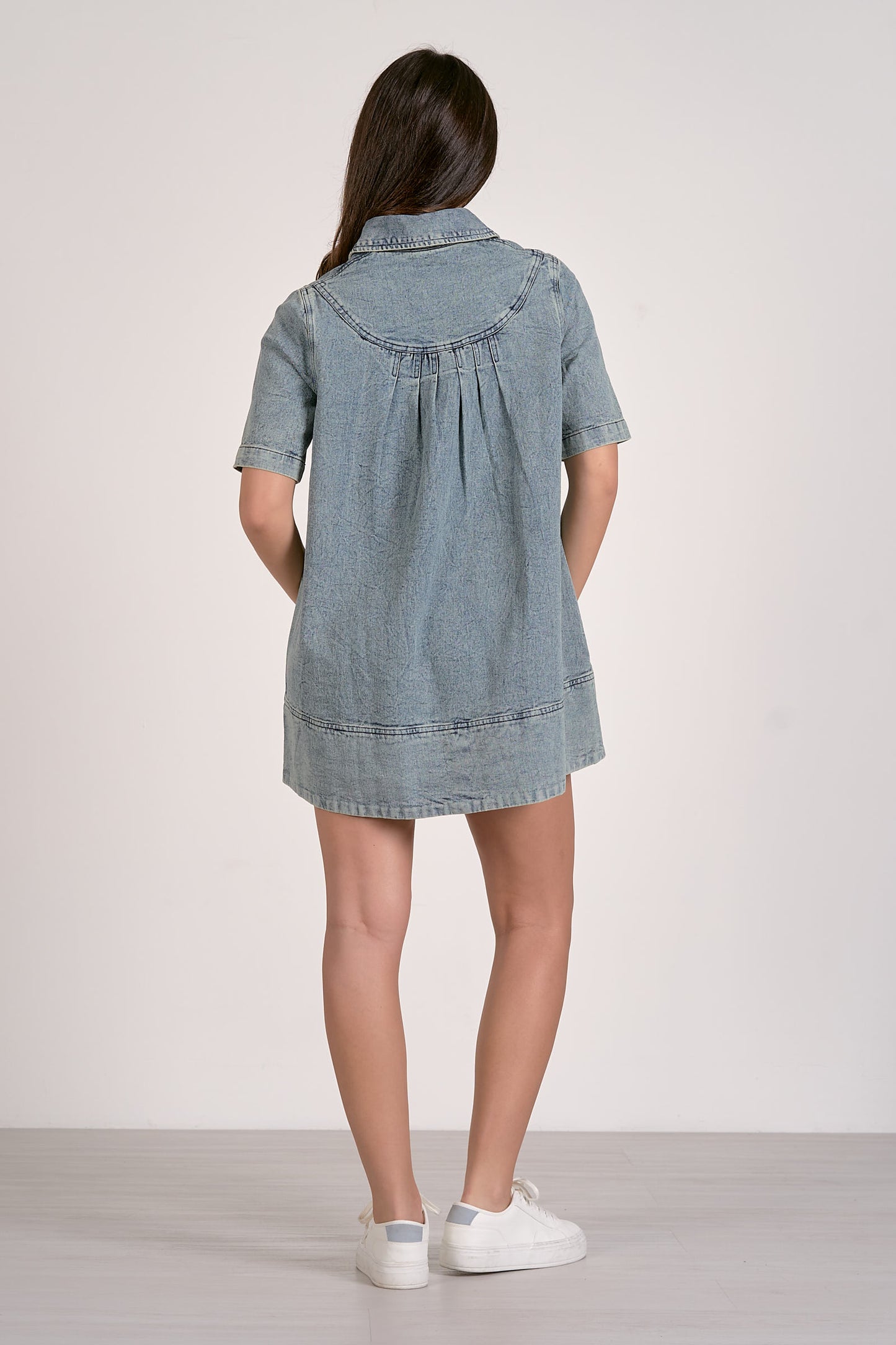 Elan - Denim Short Sleeve Dress - Final Sale Small Elan - Denim Short Sleeve Dress - Final Sale Small