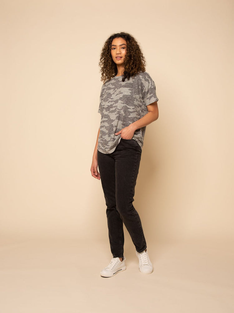 Denison Tee - Eden Lifestyle