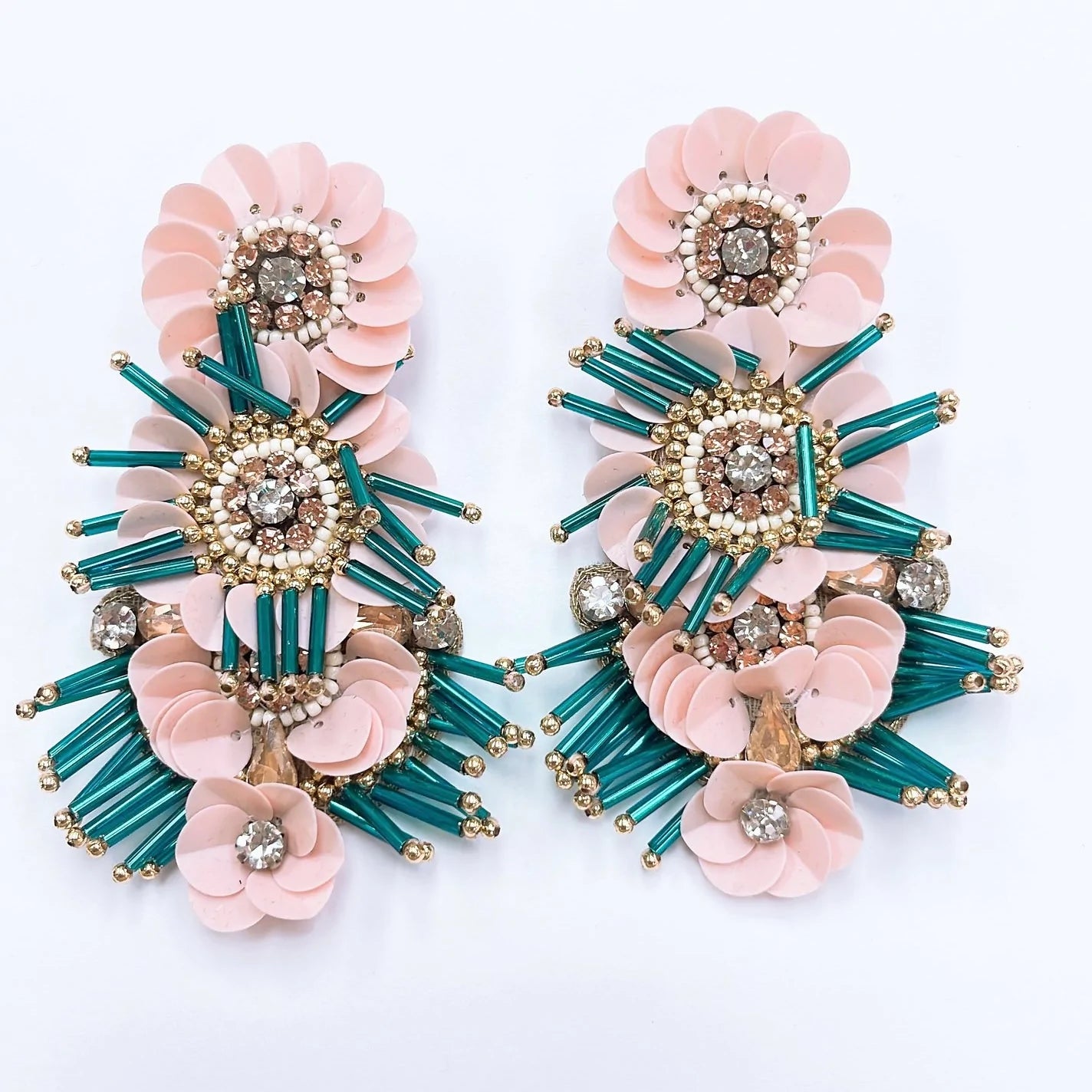 Glitzy Carnation - Eden Lifestyle