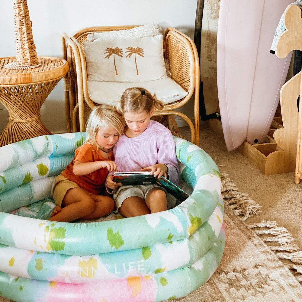 Sunnylife inflatable pool 2025
