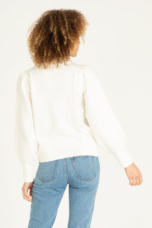 VIOLET Sweater in White - Eden Lifestyle