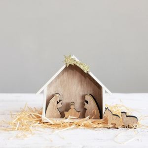 Natural & Gold Wood Nativity - Eden Lifestyle