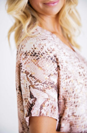 Karlie, Women - Shirts & Tops,  Snake Vneck Signature Top