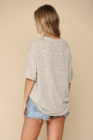 Eden Lifestyle, Women - Shirts & Tops,  Leopard Crewneck